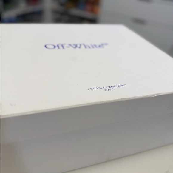 Off-White Glove Slip on White main image 4